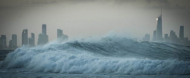 Ember alkotta óriási hullámok segítenek megérteni a cunamit