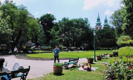 Oázis a sivár Belváros közepén: Károlyi kert