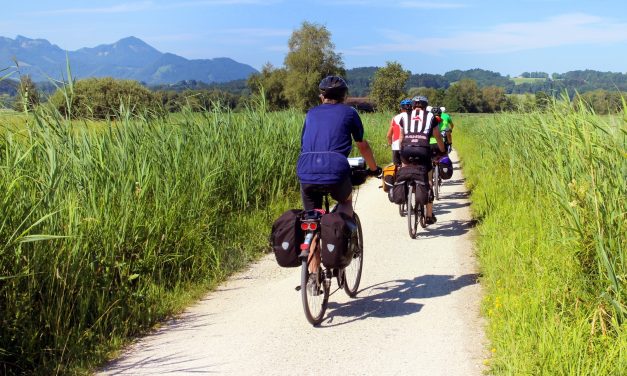 130 kilométernyi bicikliutat adtak át a Fertő tótól a Balatonig