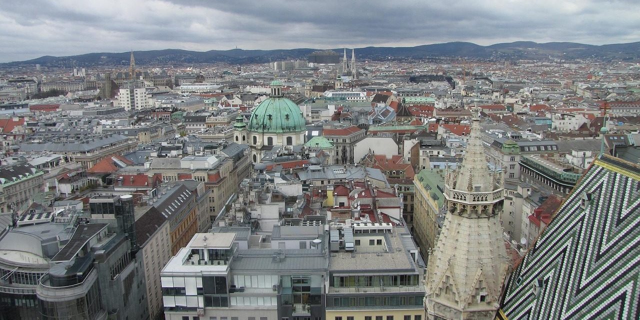 Csak engedéllyel lehet lebontani az 1945 előtti épületeket Bécsben