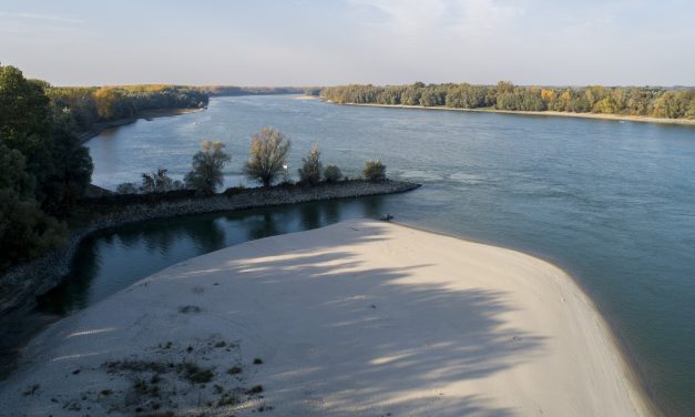 Napról napra újabb vízállási rekordok dőlnek meg a Dunán