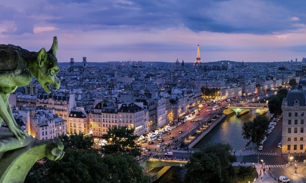 A teljes belvárosból kitiltaná a járműforgalmat Párizs főpolgármestere